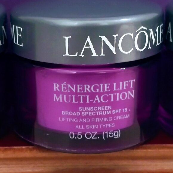 NEW 4 PIECE LANCOME SET, SKINCARE RENERGIE LIFT - Picture 7 of 12